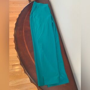 Athleta Pants - Green Coloured Athletic Pants